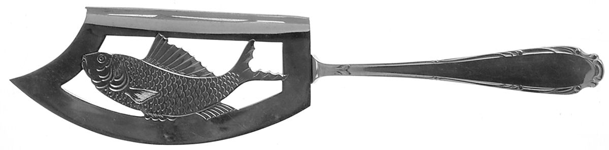 Princess Beatrix (Stainless) Large Solid Fish Server by Coreling-1