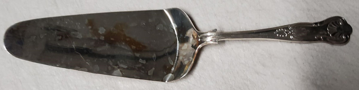 Kings (Silverplate) Solid Pie Server by Cooper Ludlam-1