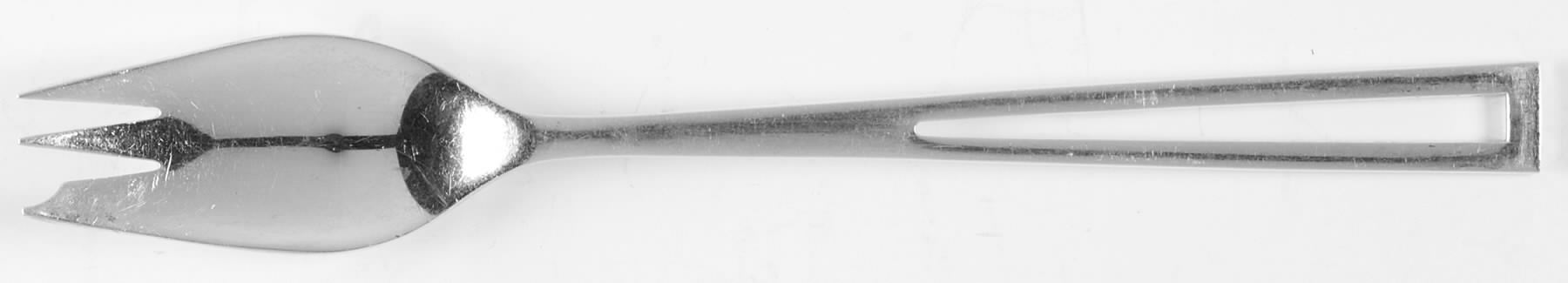 Avanti (Sterling) Individual Salad Fork by Celsa-1