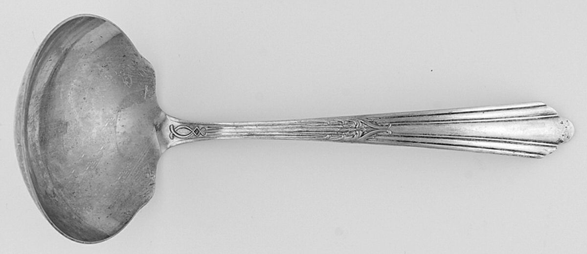 CSI1 (SILVERPLT) Solid Gravy Ladle by Caroline-1