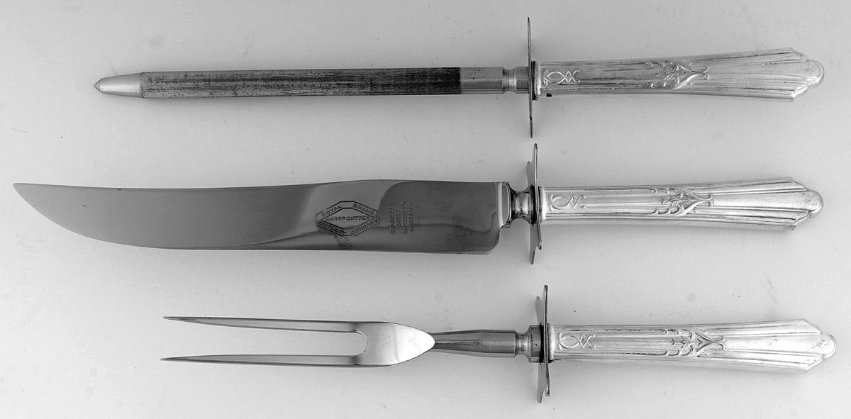 CSI1 (SILVERPLT) Small Steak 3-Piece Carving Set with Stainless Blade by Caroline-1