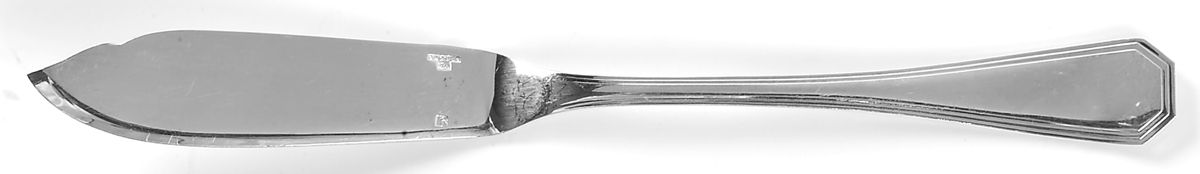 America (Silverplate, 1933) Individual Solid Fish Knife by Christofle France-1