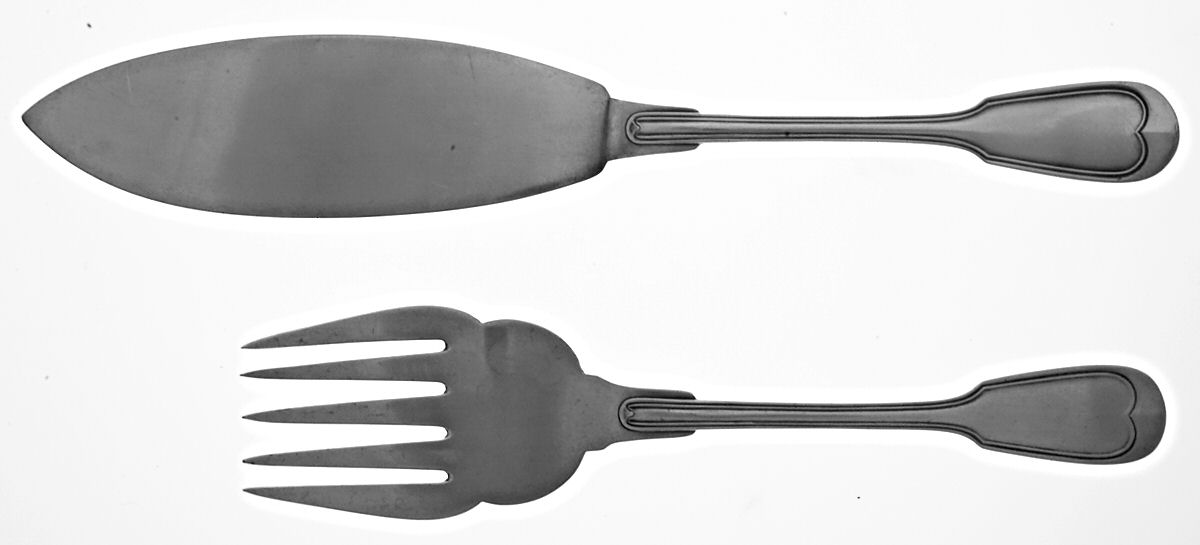 Chinon (Silverplate, 1862) 2 Piece Large Solid Fish Serving Set by Christofle France-1