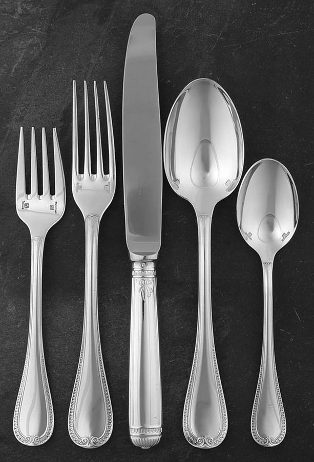 Malmaison (Silverplate, 1967) 5 Piece Place Setting by Christofle France-1