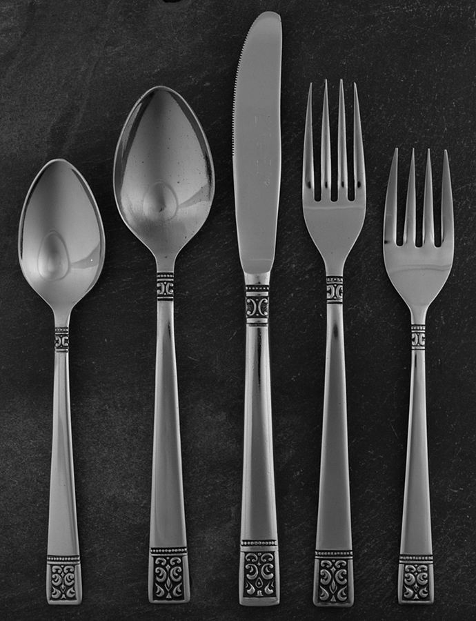 CUD1 (STAINLESS) 5 Piece Place Setting by Custom Design-1
