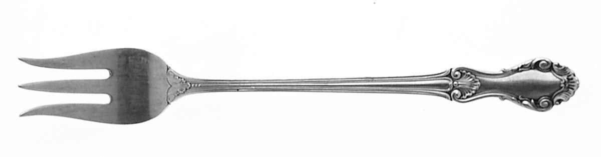 Georgian Shell (Sterling, 1948, No Monograms) Oyster Fork by Concord-1