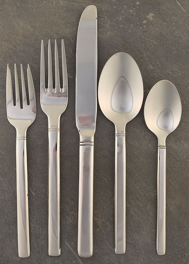 Seminary (Stainless) 5 Piece Place Setting by Cuisinart Flatware-1