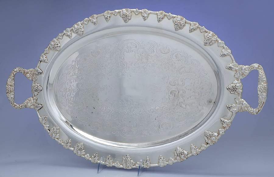 1089 (Silverplate, Hollowware) Silverplate Waiter Tray by Crescent Silverware-1