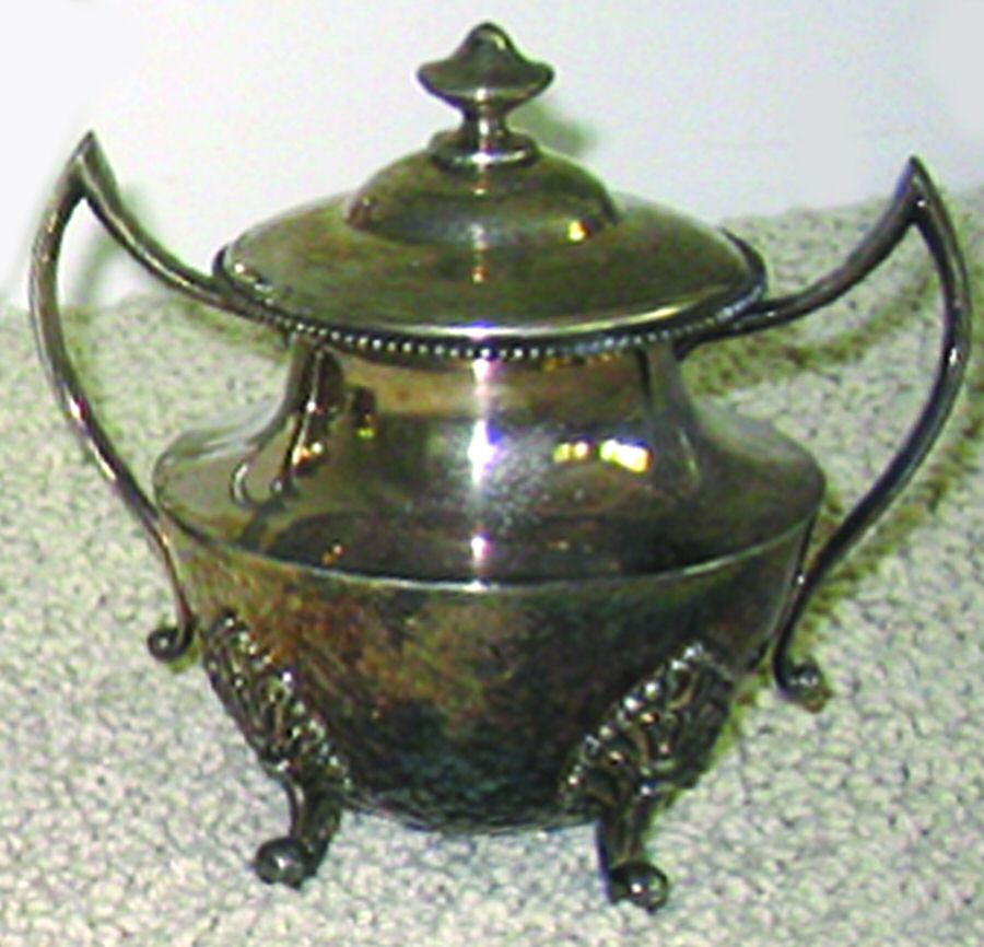 1402 (Silverplate, Hollowware) Sugar Bowl & Lid by Colonial Silver -1