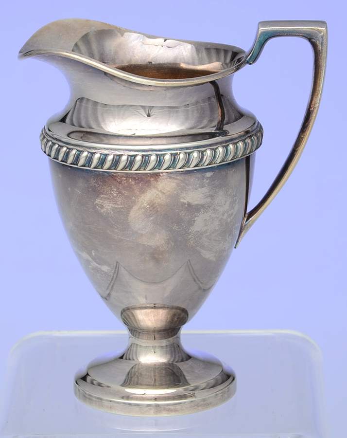 3150 (Silverplate, Hollowware) Creamer by Crescent Silverware-1