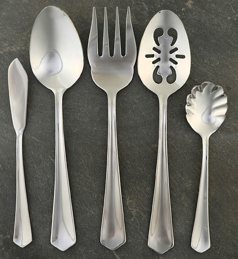 Sienna (Stainless, Pointed Tip) 5 Piece Hostess Set by Cuisinart Flatware-1