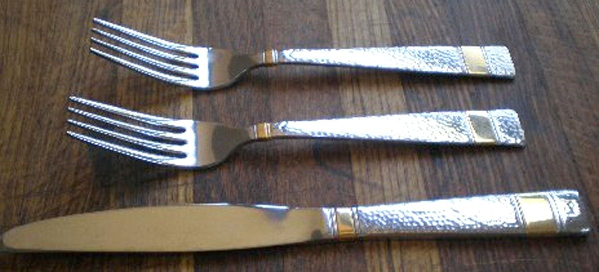 CBS117 (Stainless, Gold Accent) Fork by Cambridge Silver-1