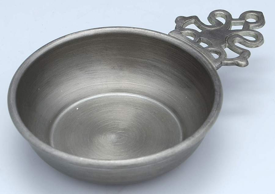 Colonial (Pewter, Hollowware) 4" Porringer by Colonial Casting Company-1