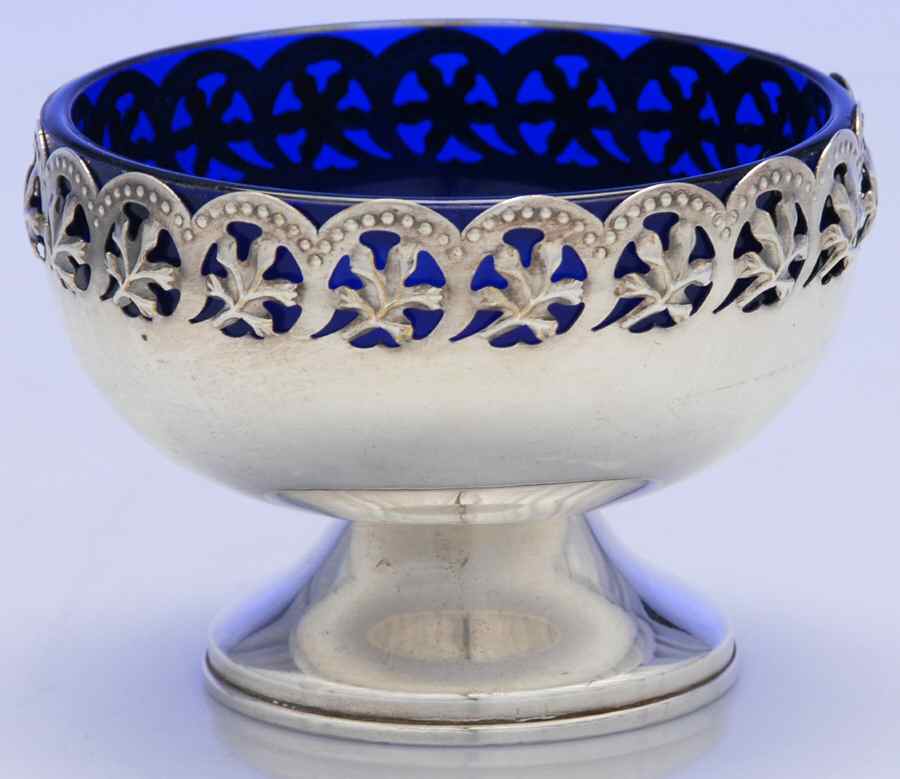 Silverplate Hollowware 3" Sweetmeat Dish with Cobalt Glass Insert by Celtic Quality Plate-1
