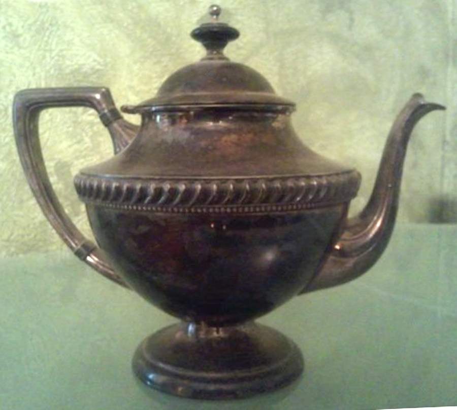 2951 (Silverplate, Hollowware) Teapot by Crescent Silverware-1