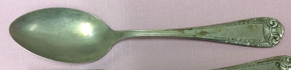 CVA4 (Silverplate) Place/Oval Soup Spoon by Colonial Silver -1