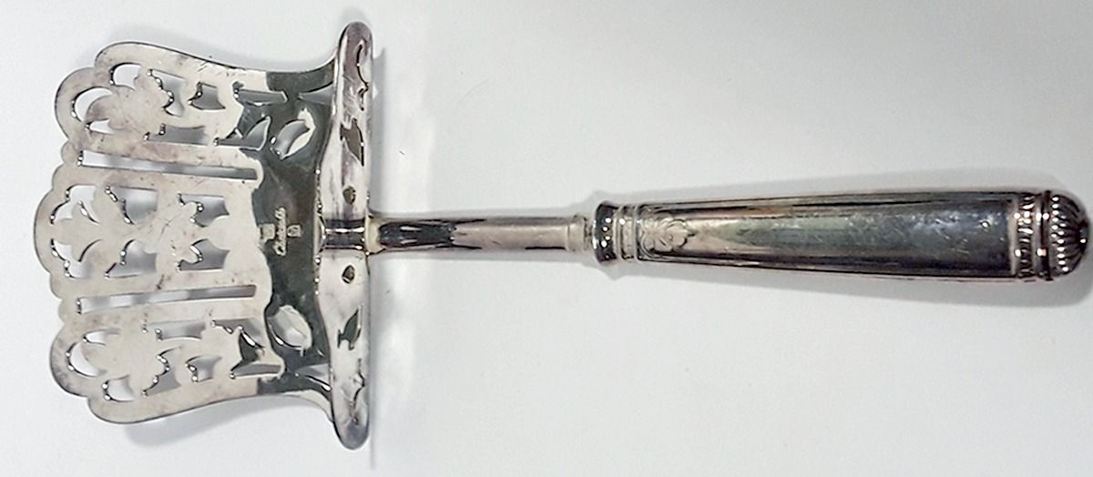 CTF116 (Silverplate) Hollow Asparagus Server with Silverplate Hood by Christofle France-1