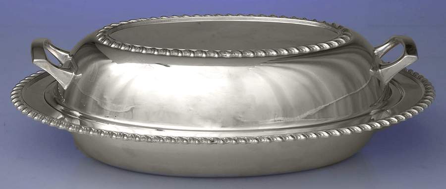 2717 (Silverplate, Hollowware) Double Vegetable Bowl by Crescent Silverware-1