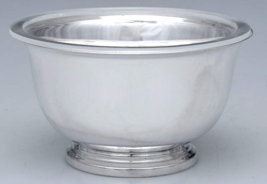 Paul Revere Bowls (Silverplate, Hollowware) 5" Paul Revere Bowl & Plastic Liner by Crescent Silverware-1