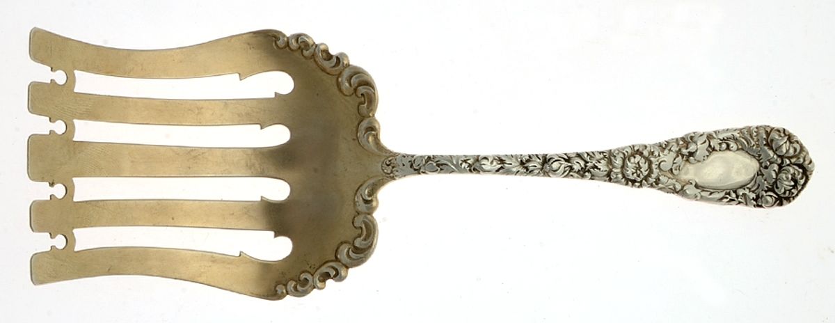 Chrysanthemum (Sterling, 1893) Small Solid Asparagus Serving Fork by Durgin-1