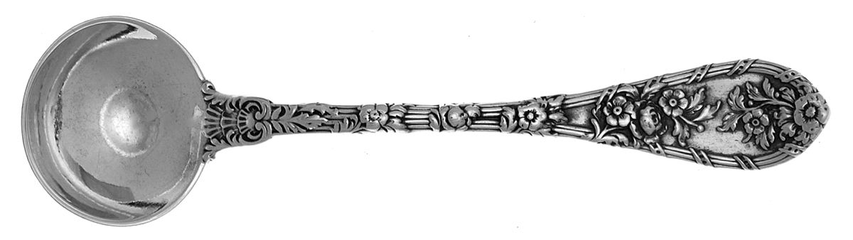 Dauphin (Sterling, 1897, No Monograms) Master Salt Spoon by Durgin-1