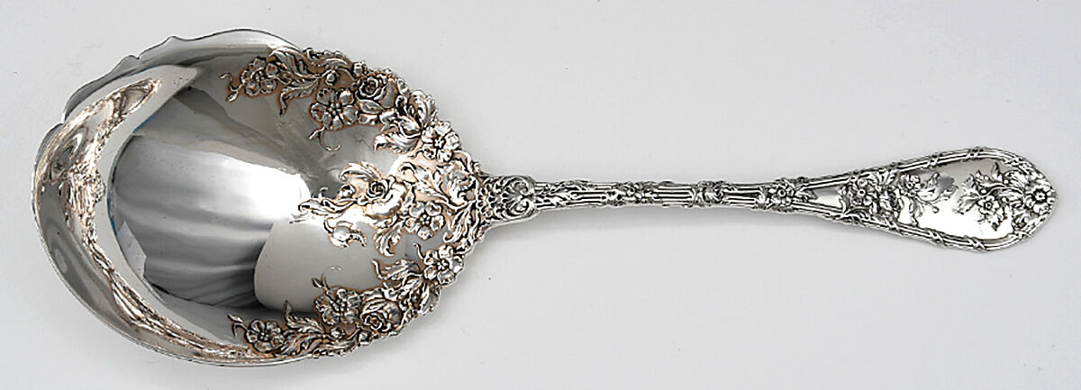 Dauphin (Sterling, 1897, No Monograms) Vegetable Serving Spoon (Solid) by Durgin-1