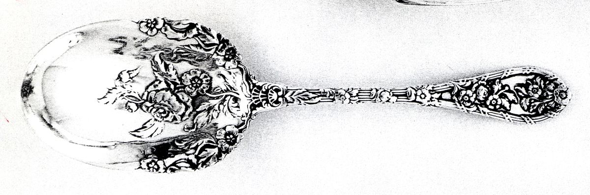 Dauphin (Sterling, 1897, No Monograms) Caddy Scoop by Durgin-1