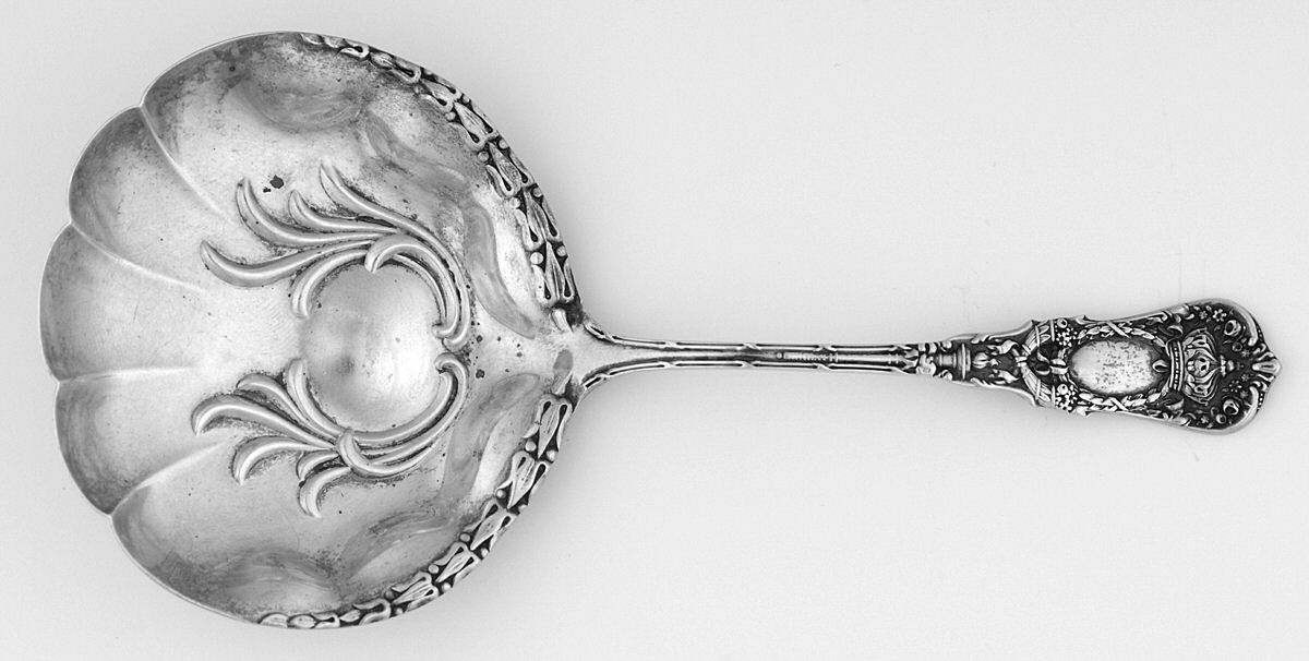 Empire (Sterling, 1895) Solid Bon Bon Spoon by Durgin-1