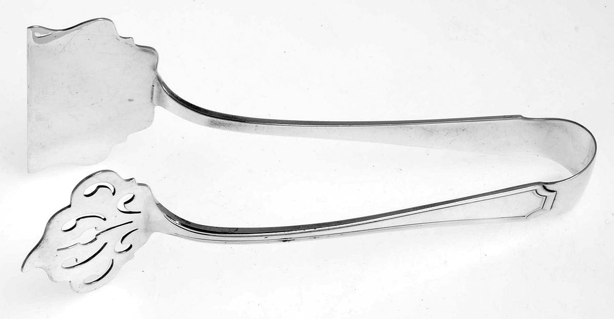 Fairfax (Sterling, 1910) Large Solid Sandwich Tongs by Durgin-1