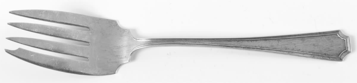 Fairfax (Sterling, 1910) Medium Solid Cold Meat Serving Fork by Durgin-1