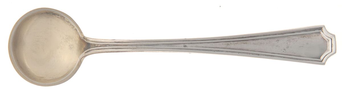 Fairfax (Sterling, 1910) Individual Salt Spoon by Durgin-1