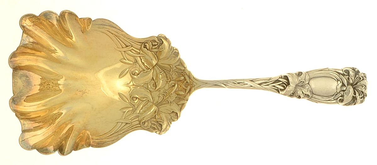 New Art (Sterling, 1899) Cracker Spoon by Durgin-1