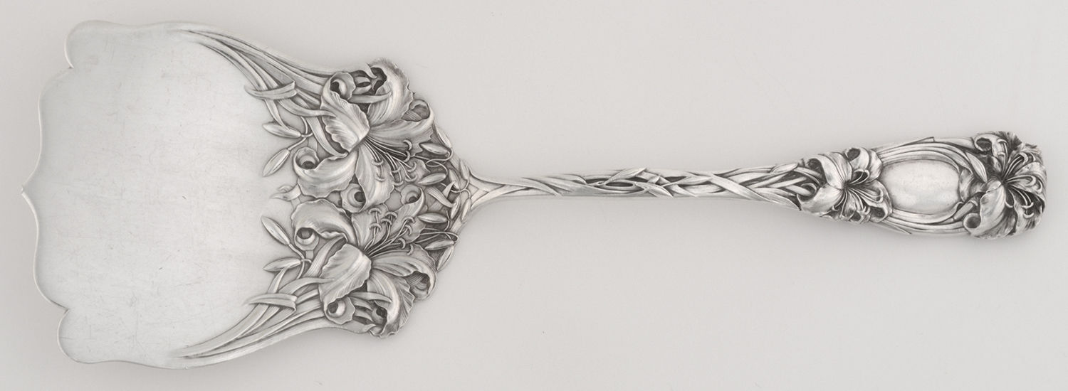 New Art (Sterling, 1899) Solid Waffle Server by Durgin-1