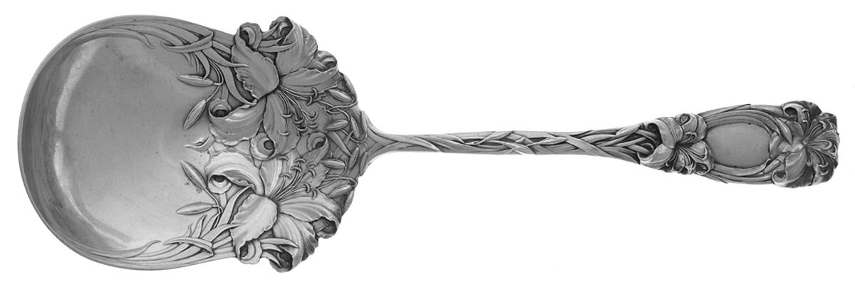 New Art (Sterling, 1899) Large Solid Berry/Casserole Spoon by Durgin-1