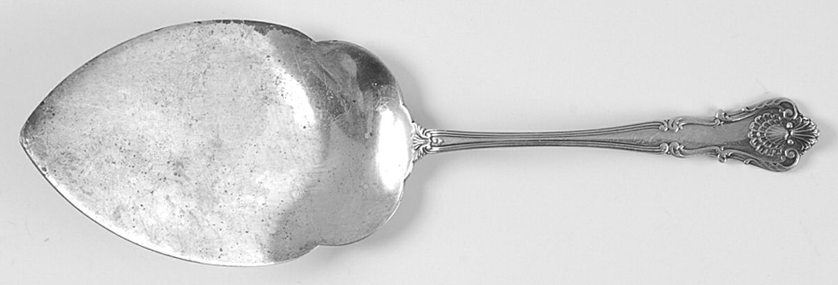 New Queens (Sterling, 1900) Large Solid Pie Knife by Durgin-1