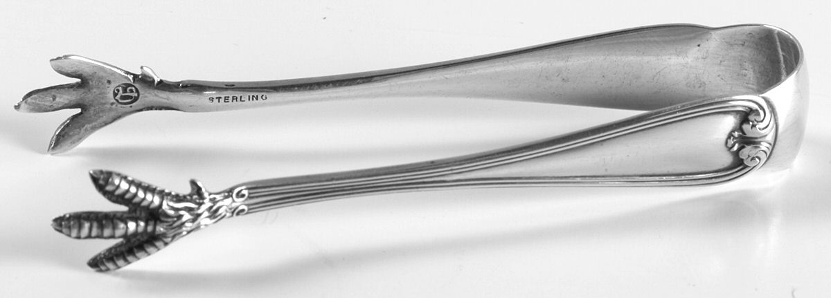 New Standish (Sterling, 1905) Bon Bon Tongs by Durgin-1