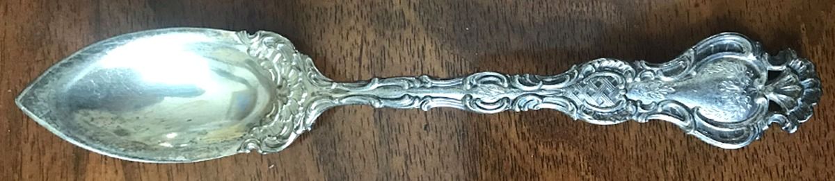 Regent (Sterling, 1901) Fruit/Orange Spoon by Durgin-1