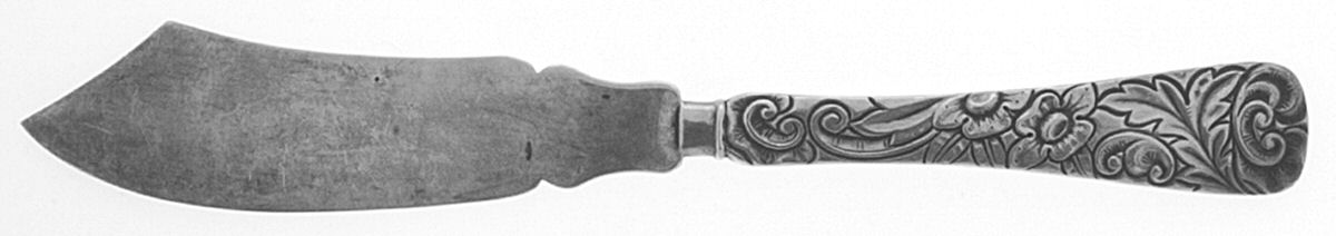 Scroll (Sterling, 1886, No Monograms) Individual Solid Fish Knife by Durgin-1