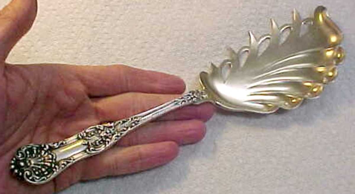 New King (Sterling, 1898) Solid Macaroni Server by Dominick & Haff-1