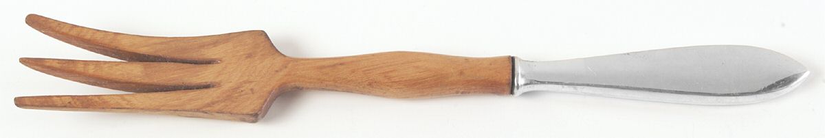 Pointed Antique (Sterling) Salad Serving Fork with Wooden Prongs by Dominick & Haff-1