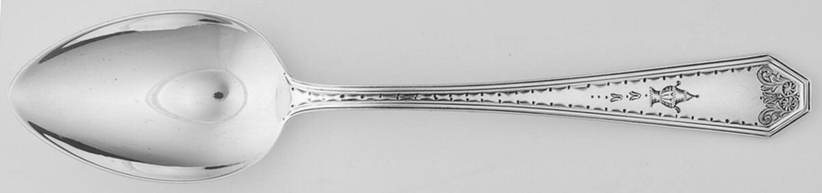 Queen Anne No. 16-Engraved(Sterlng, 1910) Dessert/Oval Soup Spoon by Dominick & Haff-1