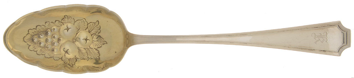Fairfax (Sterling, 1910) Solid Berry Spoon/Tablespoon by Durgin-1