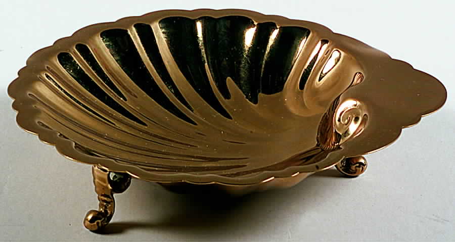 Regal (Dirigold, Hollowware) Shell Shape Bon Bon Bowl by Dirilyte-Dirigold-1