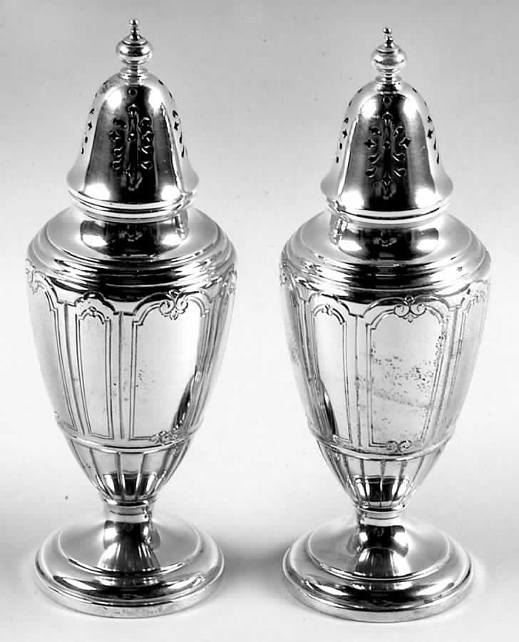 3324 (Sterling, Hollowware) Salt and Pepper Set by Durgin-1