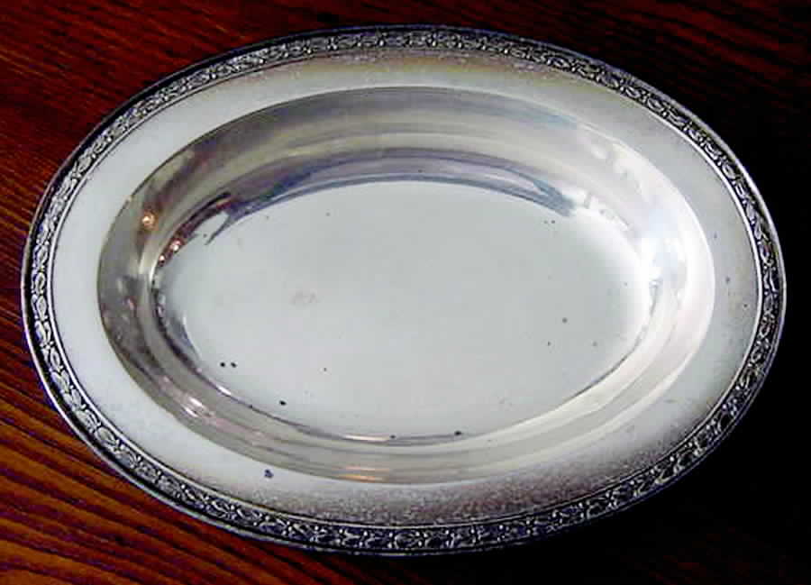 930 (Sterling, Hollowware) Sterling Oval Vegetable Bowl by Durgin-1