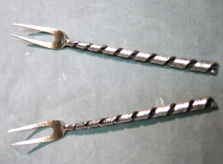 DHS13 (Sterling) Cocktail/Seafood Fork by Dominick & Haff-1