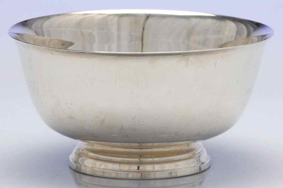 Paul Revere Bowls (Sterling, Hollowware) 5" Paul Revere Bowl by Dunkirk Silversmiths-1