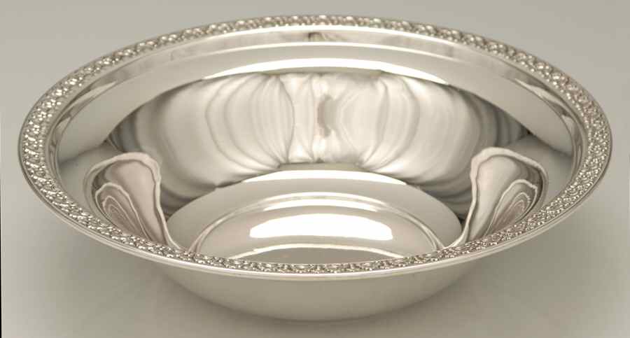 45 (Sterling, Hollowware) 9" Round Vegetable Bowl by Dunkirk Silversmiths-1