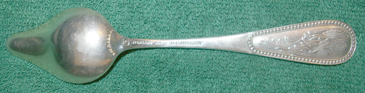States & Cities Souvenir Spoons(Sterling) Massachusetts Fruit/Orange Spoon by Durgin-1