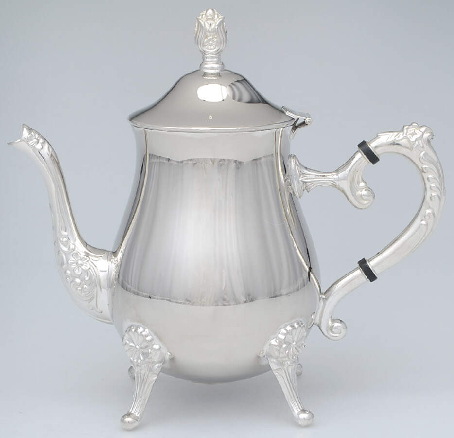 Decorators Choice (Silverplate, Hollowware) Teapot by Davco-1